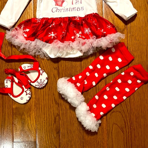 NWOT 4-piece baby 1st Christmas set size 0-6 months - Picture 3 of 5